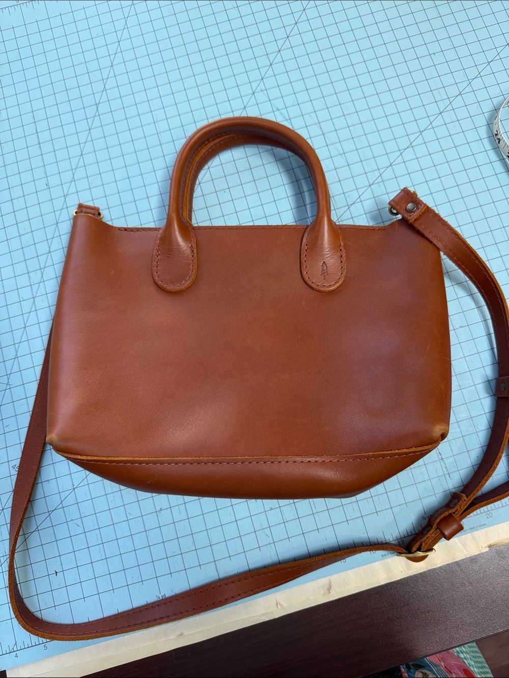 Portland Leather Chestnut Brown Raindrop Tote with Crossbody Strap